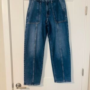 Women's Relaxed Fit Blue Jeans